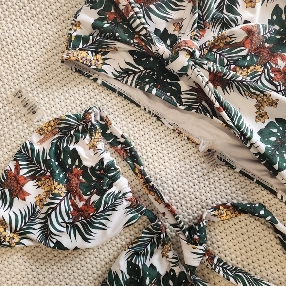 Bikini lot size M/L - Picture 11 of 12